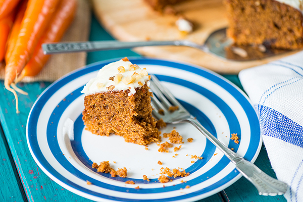Slice of carrot cake on plate | dessert recipes