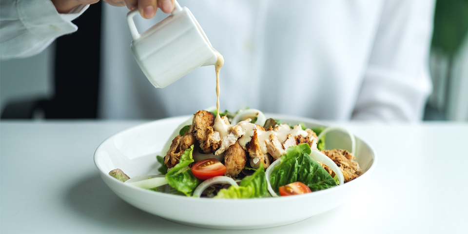 10 Best Salad Dressing Containers for Healthy Eating on the Go - Clean  Green Simple