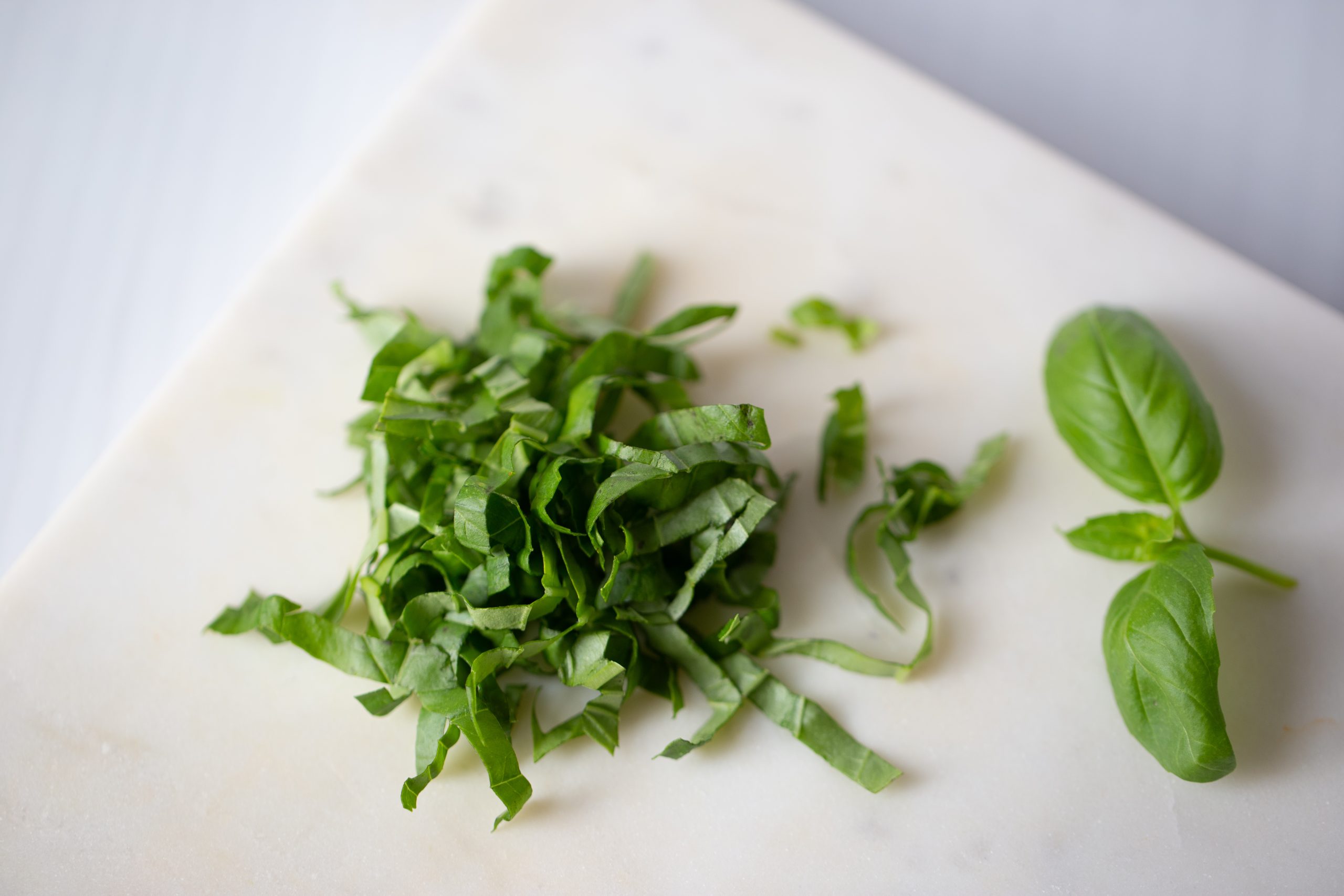 chiffonade herbs | knife cuts