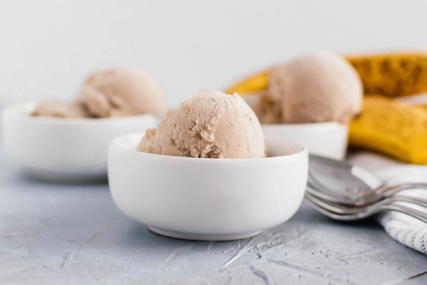 Ice Cream How to Use Bananas as Sweeteners