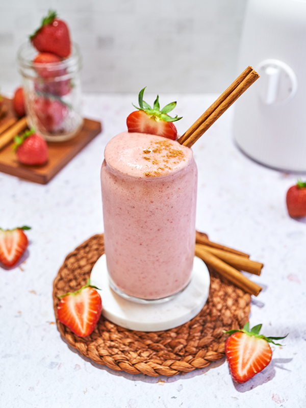 Strawberry Cinnamon Smoothie Recipe