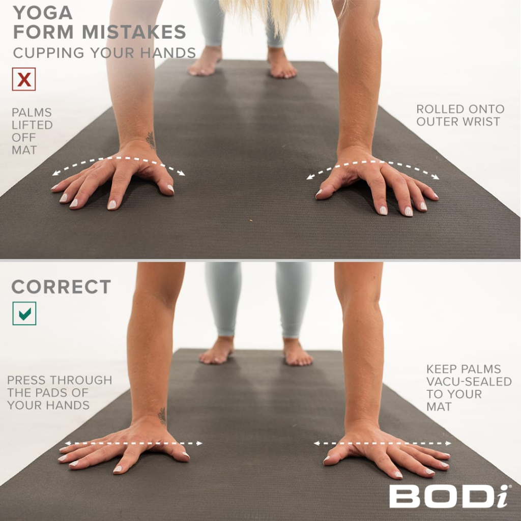 Triangle Cupping Form 10 Most Common Yoga Form Mistakes You’re Probably Making - Roidless