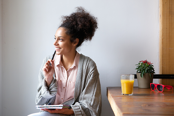 The woman imagines her dream life of Vision Board