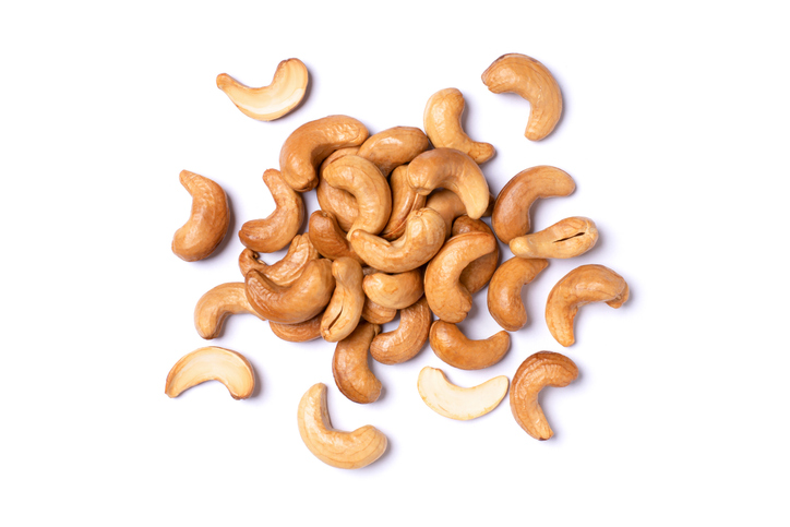 Isolated image of cashew | Foods rich in zinc