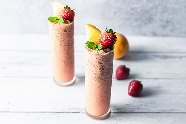 Strawberry Lemonade Energize Cooler in tall glasses